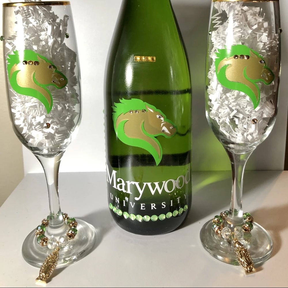 Personalized Champagne Bottle & Champagne Glasses